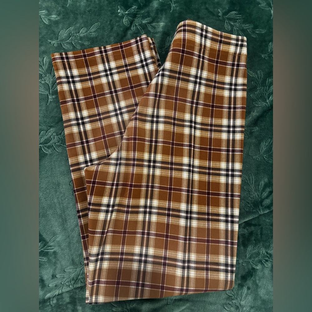 Brandy Melville Brown Plaid Chinos